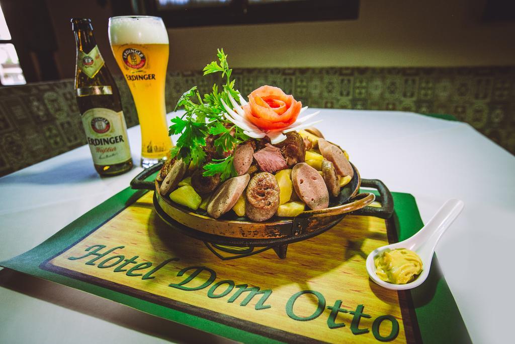 Hotel Dom Otto Vespasiano Esterno foto